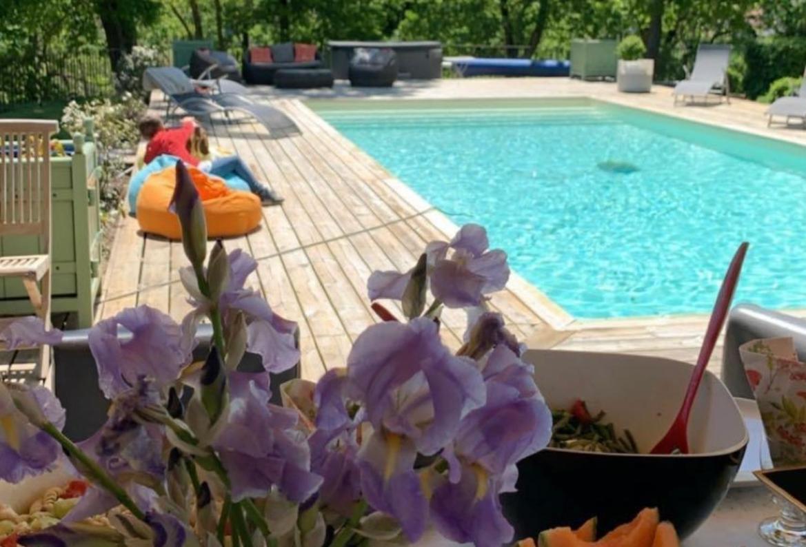 Bed and Breakfast L'Orangerie Neufchâteau Exteriér fotografie
